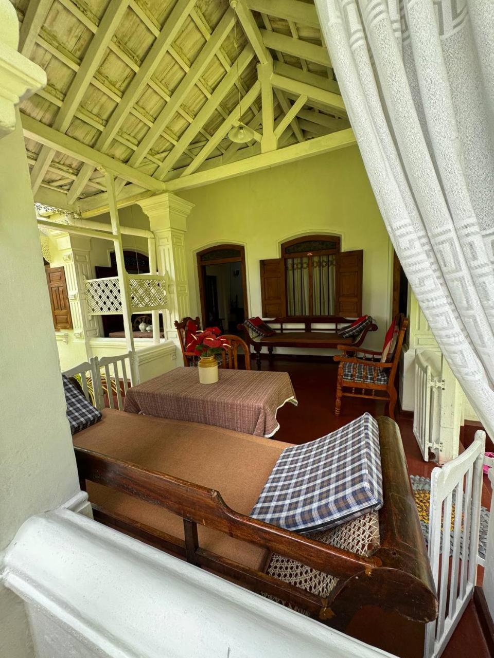 Grand Villa ヒッカドゥワ エクステリア 写真